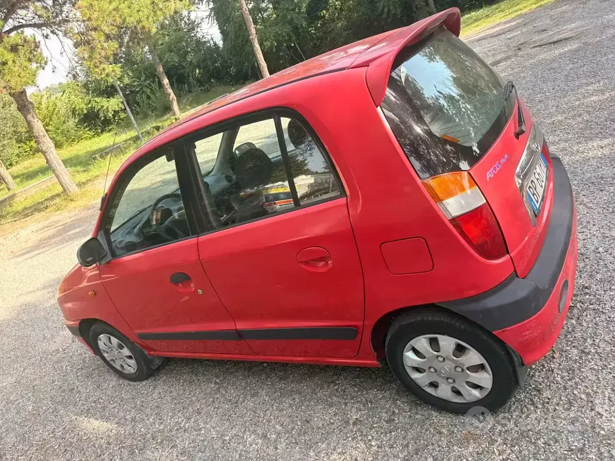 Usata Hyundai Atos 59 CV (43 kW) 2001 Utilitaria