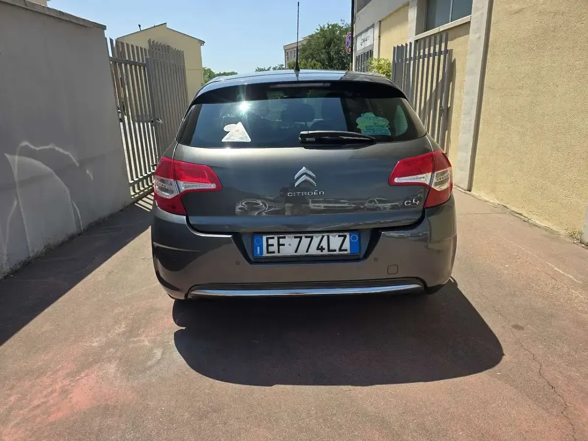 Usata Citroën C4 Exclusive 111 CV (81 kW) 2011 Other Berlina