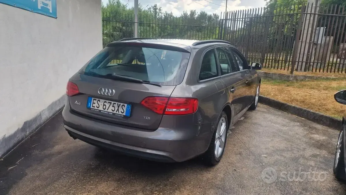 Usata Audi A4 Business Plus 177 CV (130 kW) 2013 Marrone Station wagon