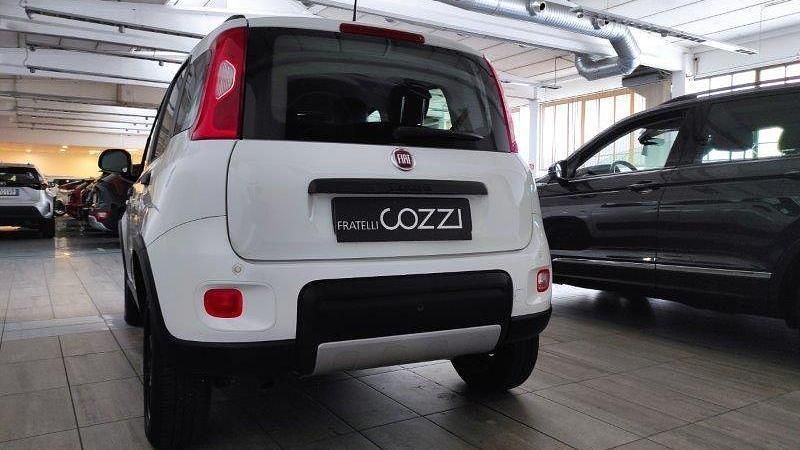 Usata Fiat Panda 4x4 Wild 85 CV (62 kW) 2022 Bianco Utilitaria