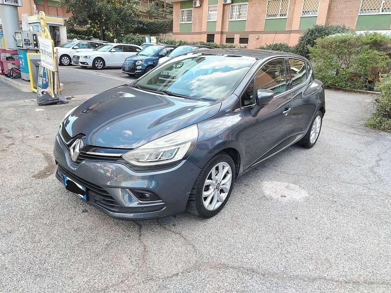 Usata Renault Clio IV Intens 110 CV (80 kW) 2017 Grigio Berlina