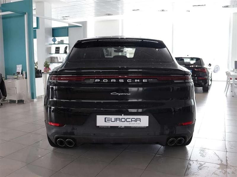 Usata Porsche Cayenne Coupe 305 CV (224 kW) 2024 Nero / black Coupé