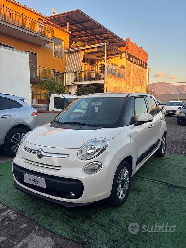 Usata Fiat 500L Business 120 CV (88 kW) 2018 Bianco Monovolume