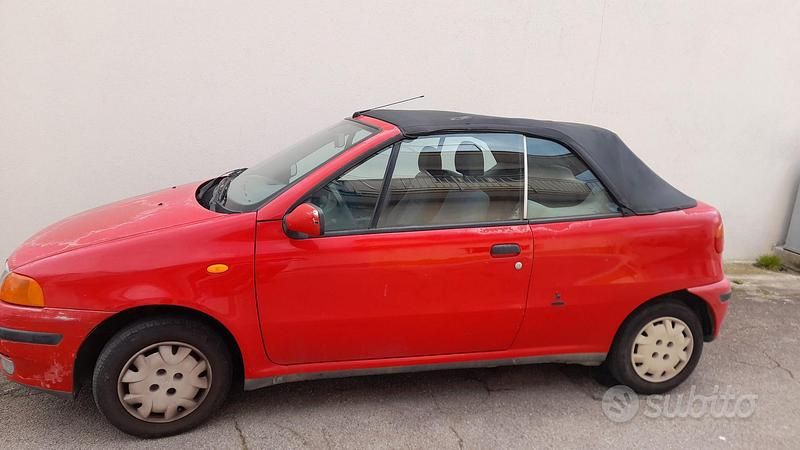 Usata Fiat Punto Cabriolet 2000 Cabrio