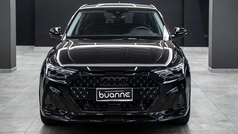 Usata Audi A1 Ambiente 116 CV (85 kW) 2025 Nero mito metall perlato SUV