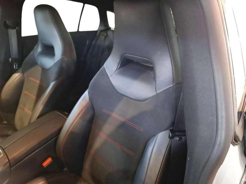 Usata Mercedes CLA200 Shooting Brake Premium 163 CV (119 kW) 2021 Bianco Station wagon