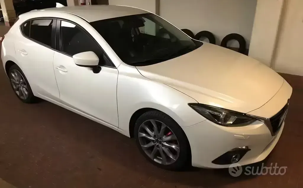 Usata Mazda 3 Exceed 150 CV (110 kW) 2016 Bianco Berlina