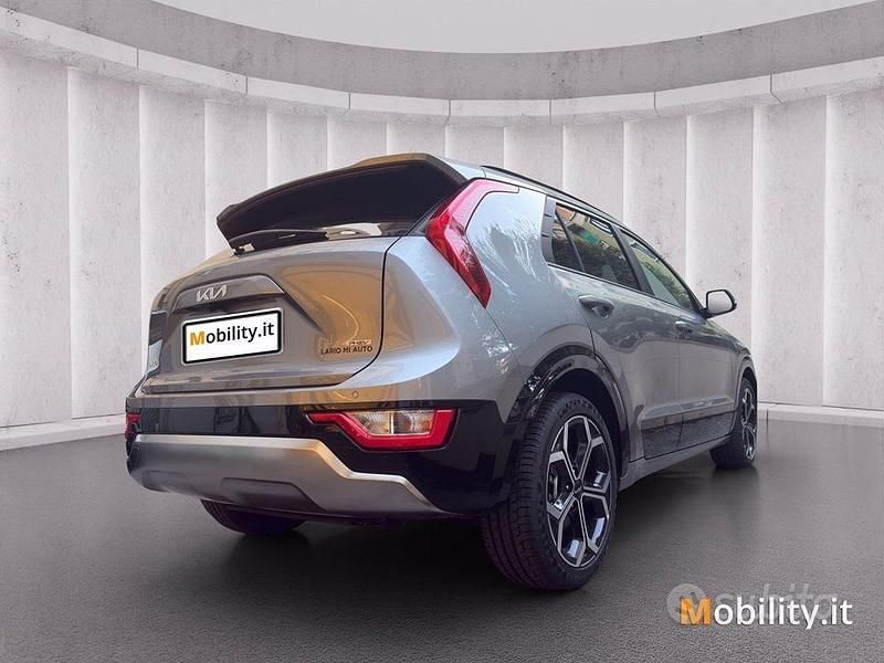 Nuova Kia Niro Style 184 CV (135 kW) 2025 Interstellar gray SUV