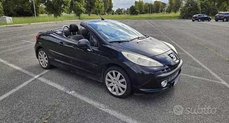 Usata Peugeot 207 CC 120 CV (88 kW) 2009 Nero Cabrio