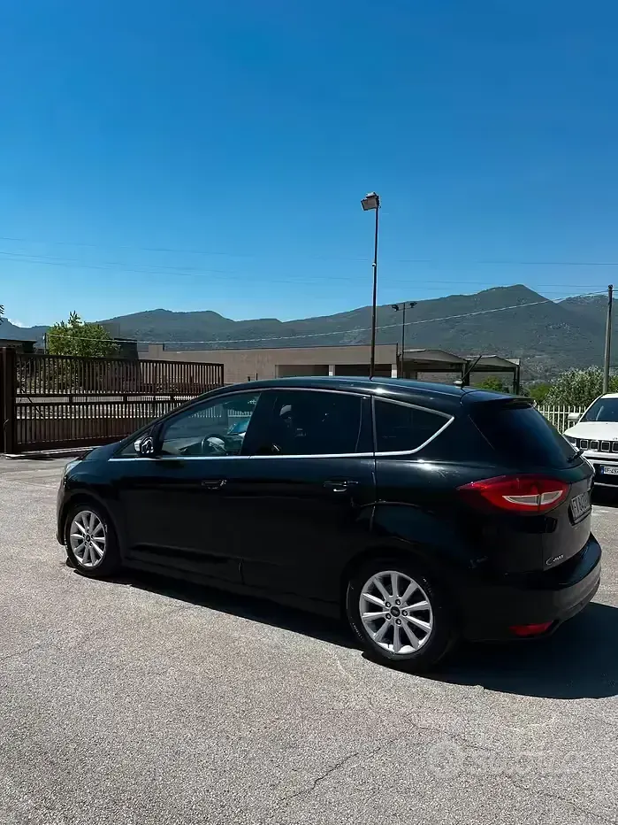 Usata Ford C-MAX 120 CV (88 kW) 2019 Nero Monovolume