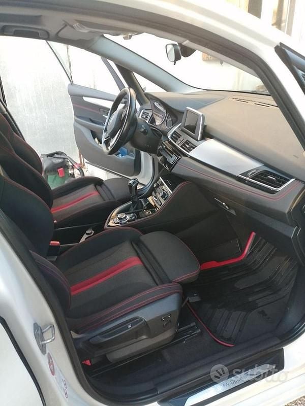 Usata BMW 218 Active Tourer Sport Line 136 CV (100 kW) 2014 Bianco Monovolume