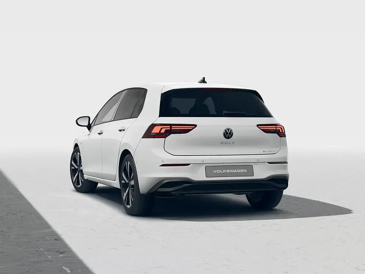 Nuova VW Golf VIII Edition 203 CV (149 kW) 2026 Bianco Berlina