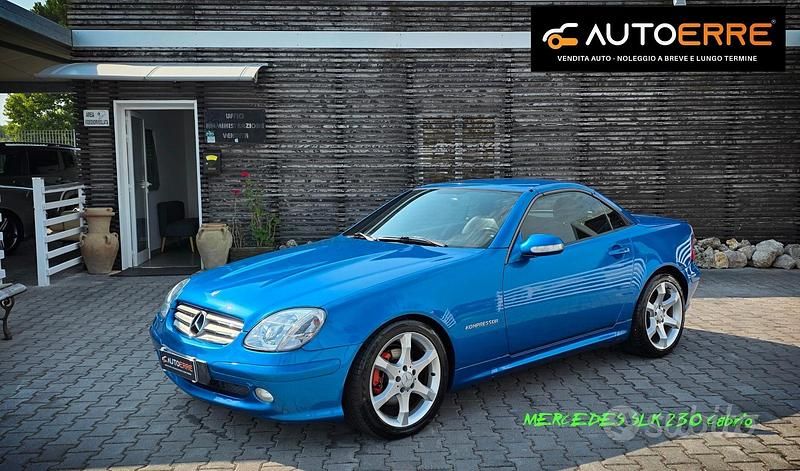 Blu Usata 2001 Mercedes SLK230 Cabrio | 13.900 € - Immagine 1/4