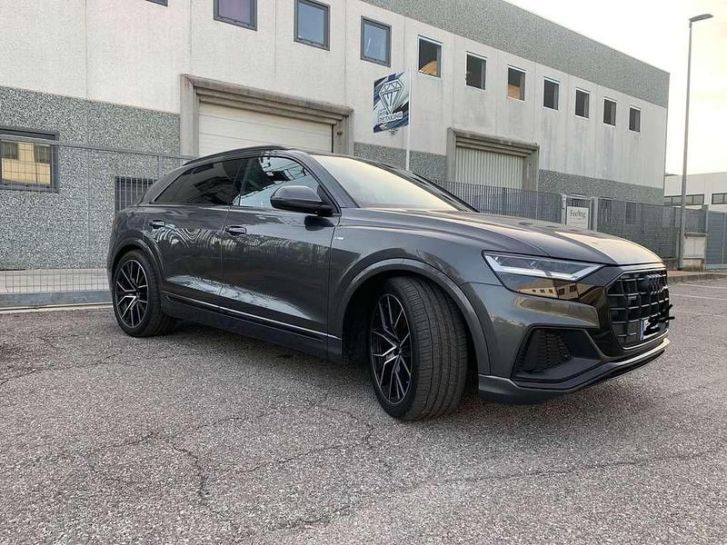 Usata Audi Q8 Sport 231 CV (169 kW) 2021 SUV