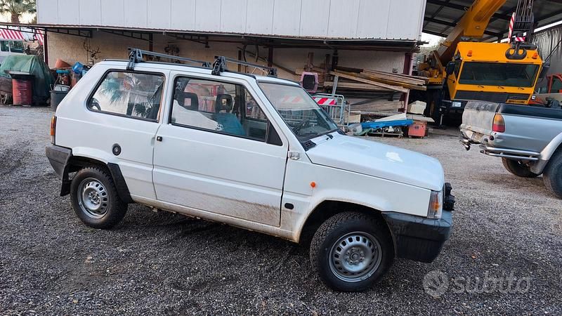 Usata 2000 Fiat Panda Young Berlina | 2000 € - Immagine 1/4