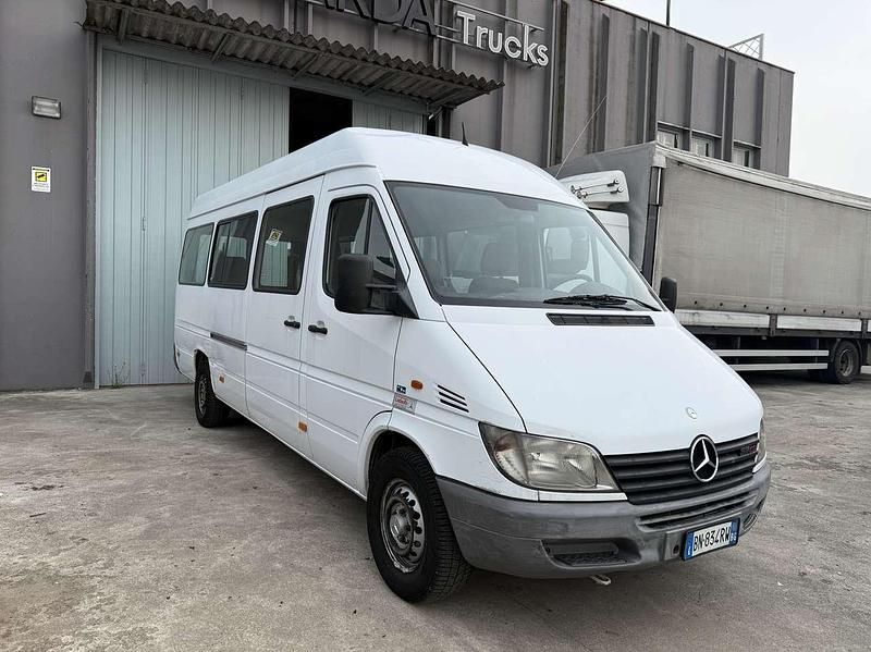 Usata Mercedes Sprinter 109 CV (80 kW) 2001 Bianco Furgone