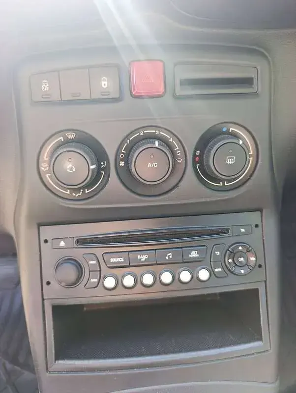 Usata Citroën C3 Picasso SELECTION 99 CV (72 kW) 2016 Bianco Monovolume