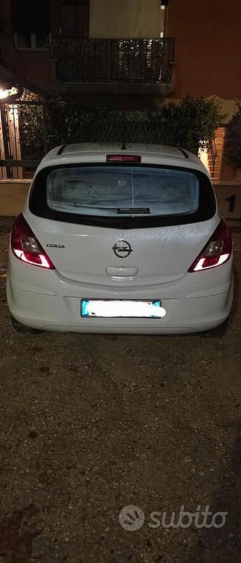 Usata Opel Corsa 2015 Bianco Berlina