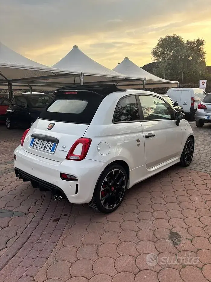Usata Abarth 595C Competizione 180 CV (132 kW) 2021 Bianco Cabrio