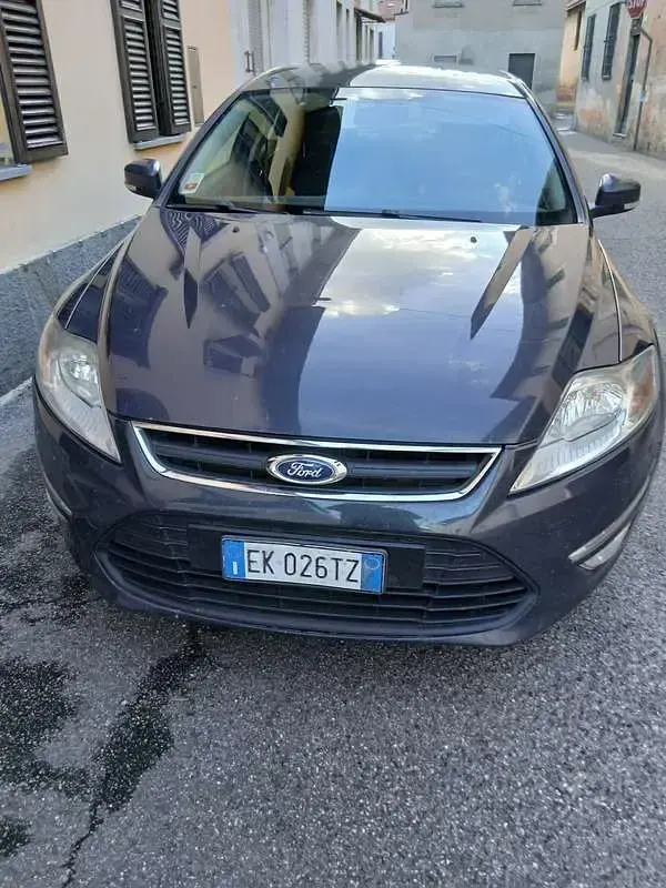 Usata Ford Mondeo 163 CV (119 kW) 2011 Blu/azzurro Station wagon