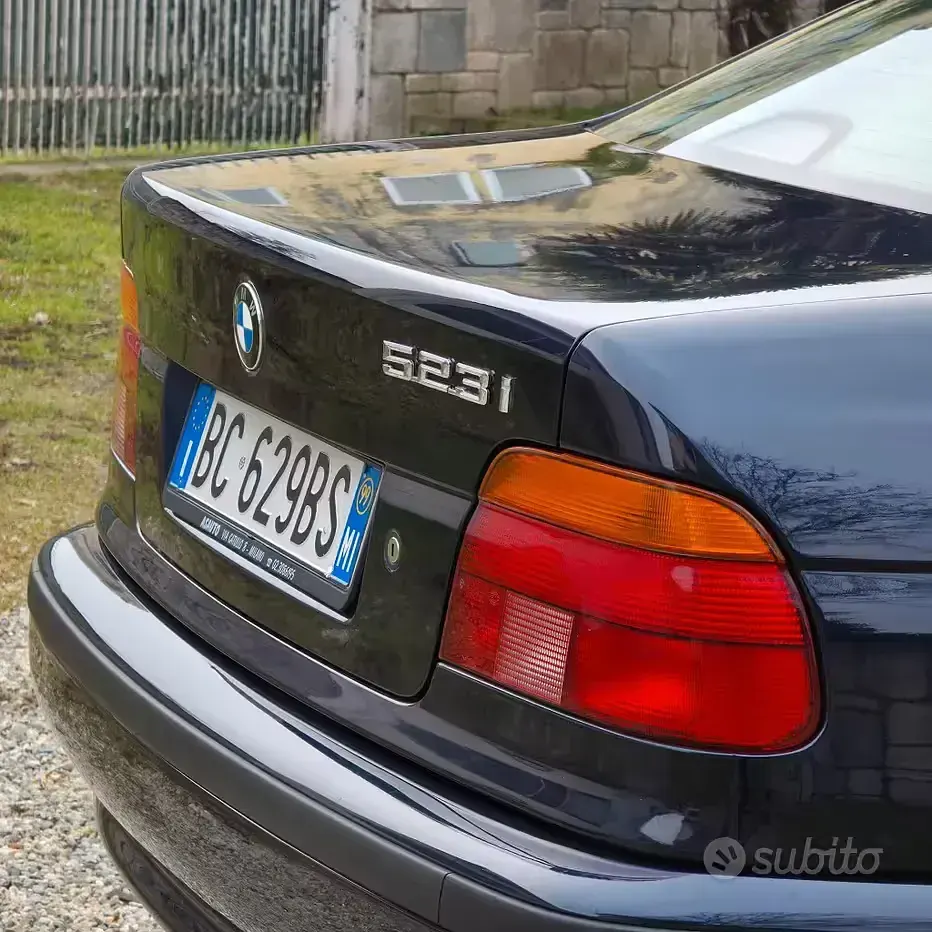 Usata BMW 523 170 CV (125 kW) 1999 Bluazzurro Berlina