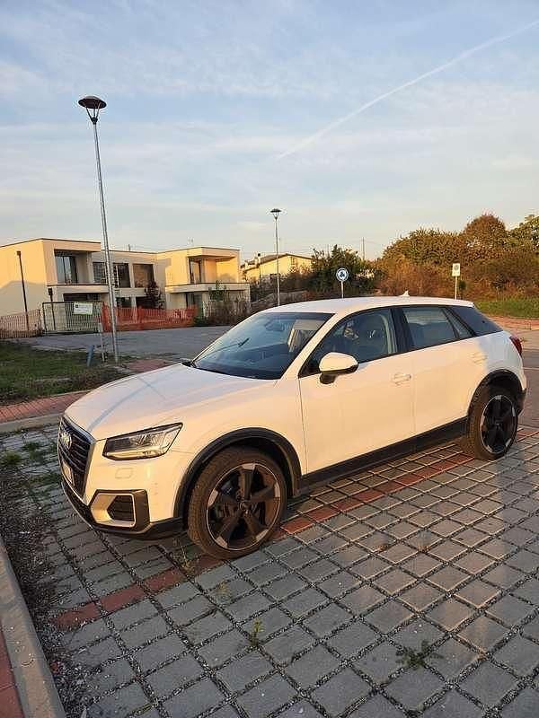 Usata Audi Q2 Sport 116 CV (85 kW) 2017 SUV