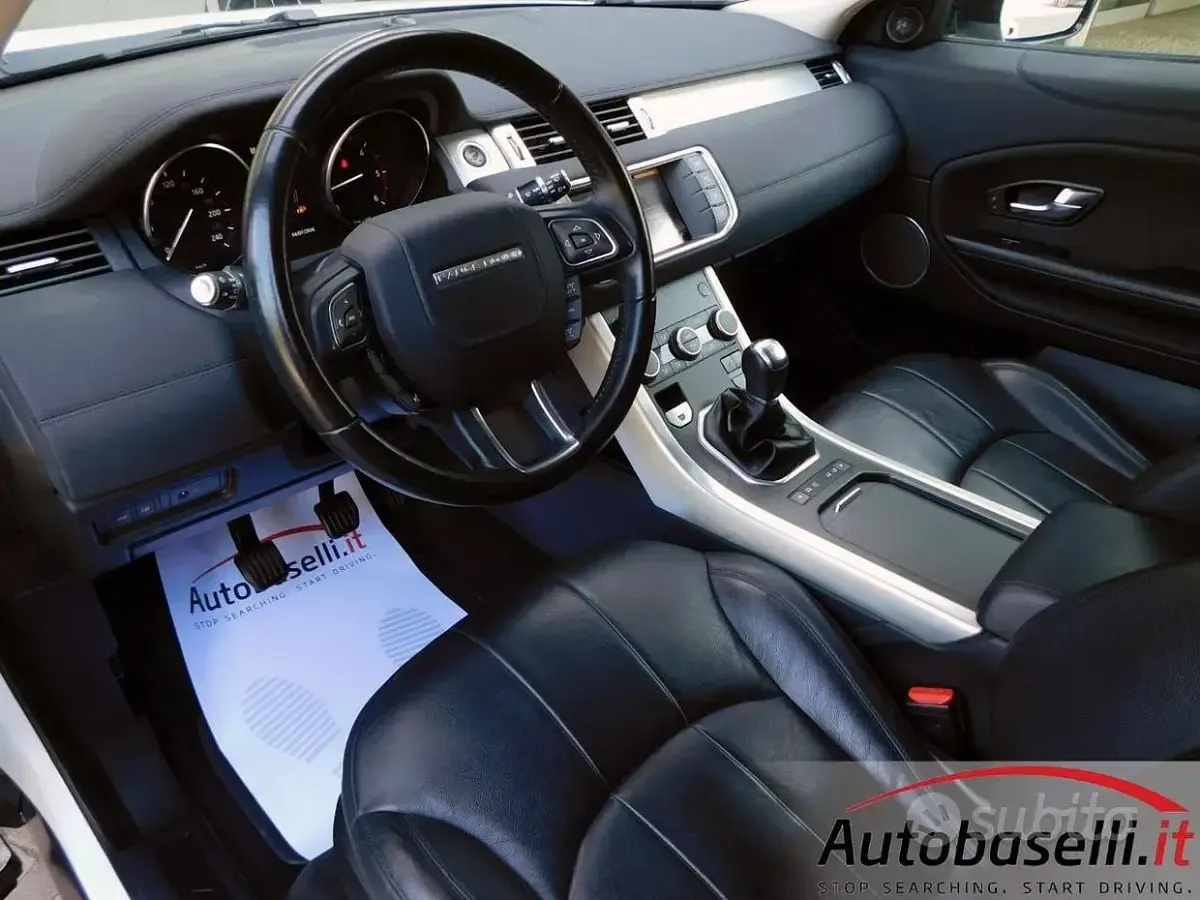 Usata Land Rover Range Rover evoque 150 CV (110 kW) 2016 Bianco SUV
