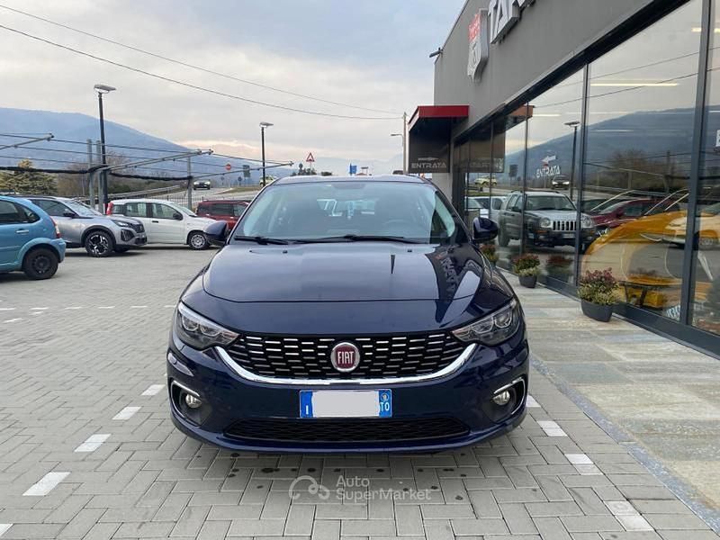 Usata Fiat Tipo Lounge 95 CV (69 kW) 2018 Blu/azzurro Berlina