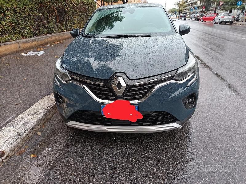 Usata Renault Captur Techno 101 CV (74 kW) 2023 SUV