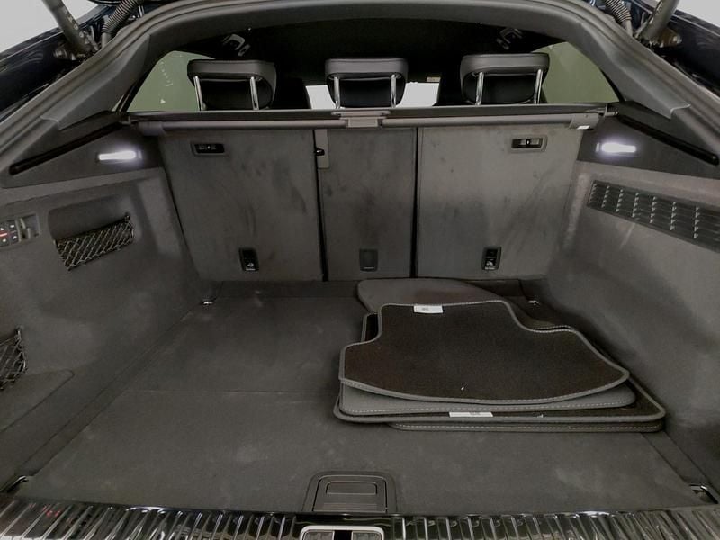 Nuova Audi Q8 S-Line 286 CV (210 kW) 2026 Blu SUV