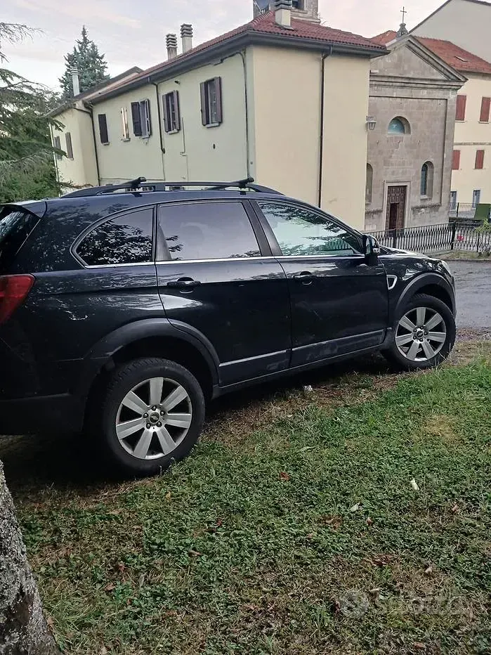 Usata Chevrolet Captiva 150 CV (110 kW) 2010 Nero SUV