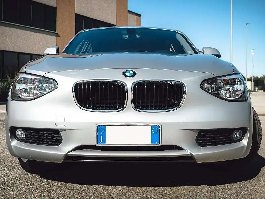 Usata BMW 116 116 CV (85 kW) 2014 Argento Utilitaria
