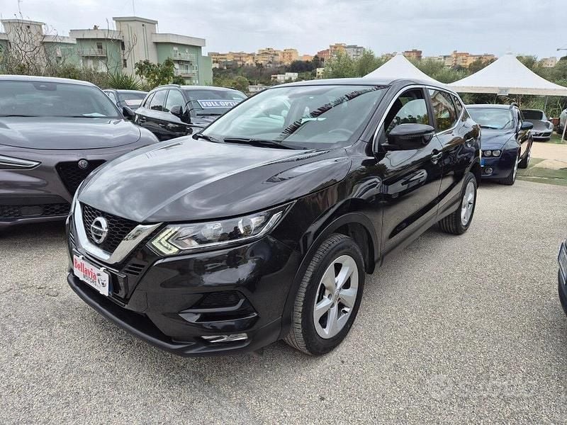 Usata Nissan Qashqai 115 CV (84 kW) 2019 Nero SUV
