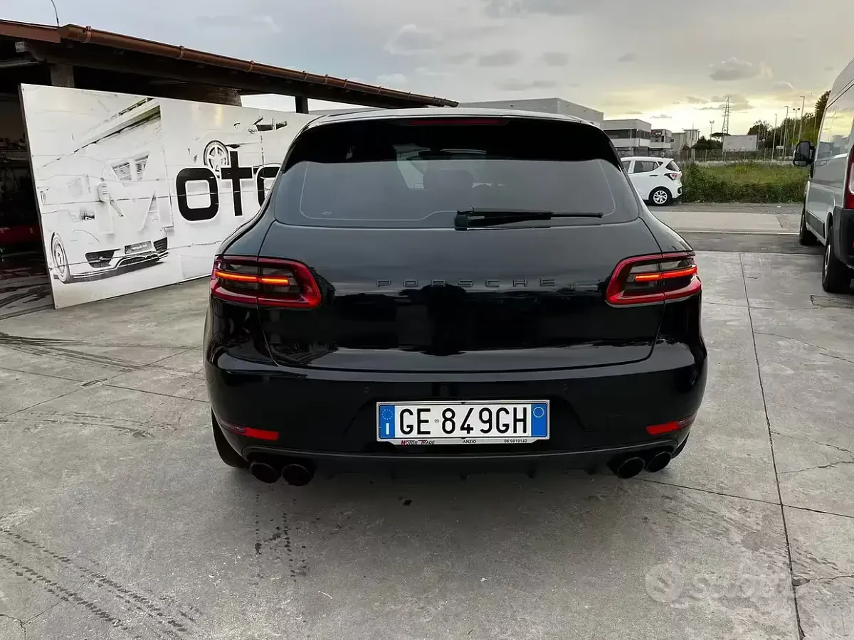 Usata Porsche Macan 250 CV (183 kW) 2015 Nero SUV