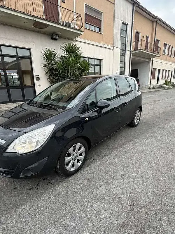 Usata Opel Meriva Cosmo 120 CV (88 kW) 2013 Monovolume