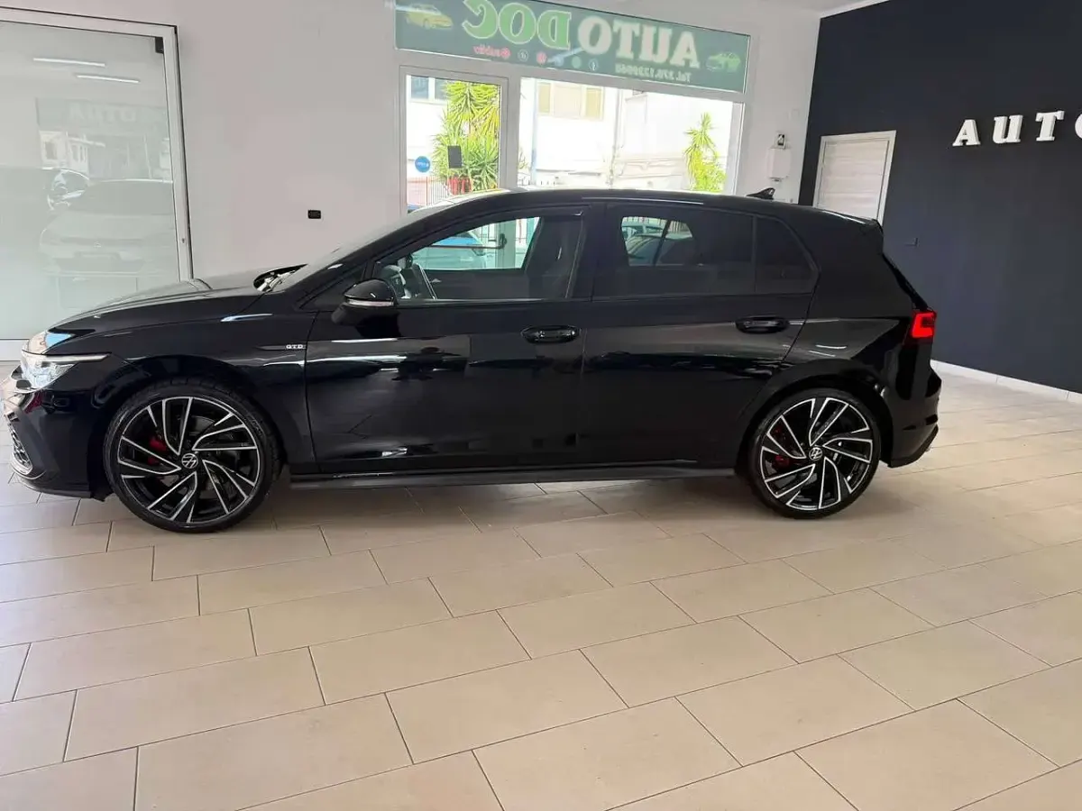 Usata VW Golf VIII GTD 200 CV (147 kW) 2021 Nero Berlina