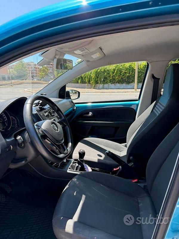 Usata VW up! 82 CV (60 kW) 2017 Blu Utilitaria