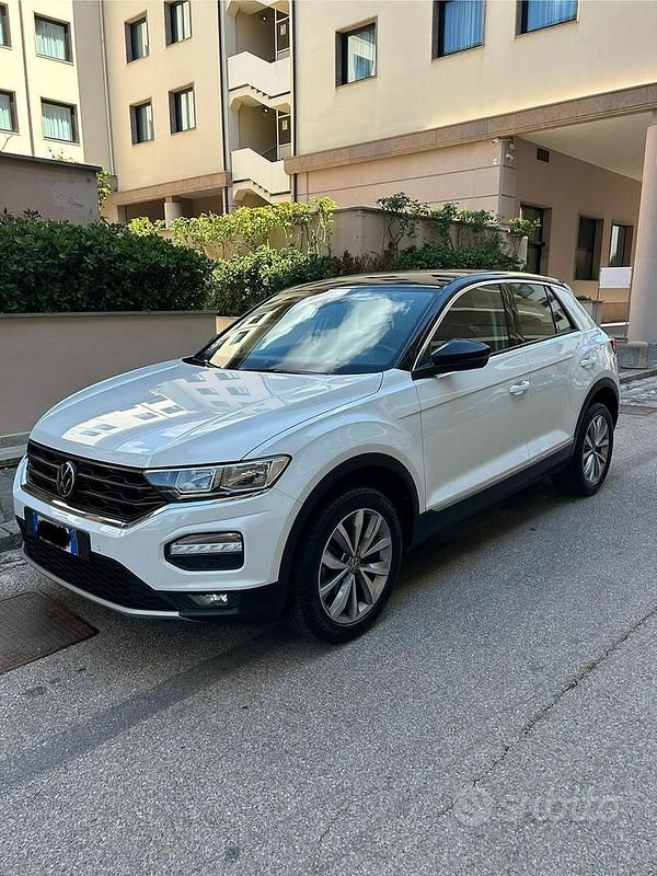 Usata VW T-Roc Style 150 CV (110 kW) 2021 Bianco SUV