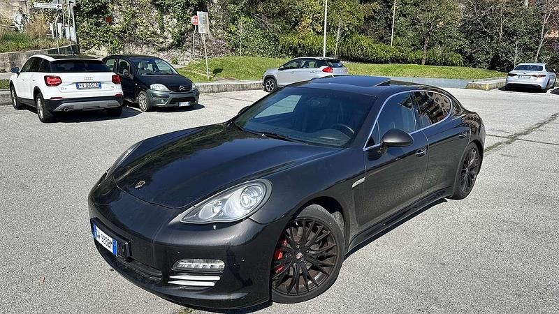 Usata Porsche Panamera 400 CV (294 kW) 2010 Utilitaria