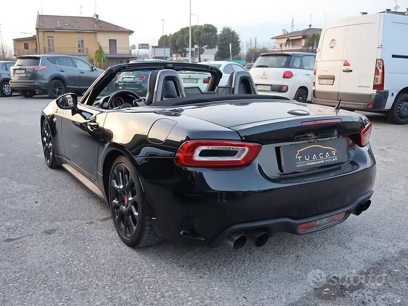 Usata Abarth 124 Spider 170 CV (125 kW) 2018 Nero Cabrio