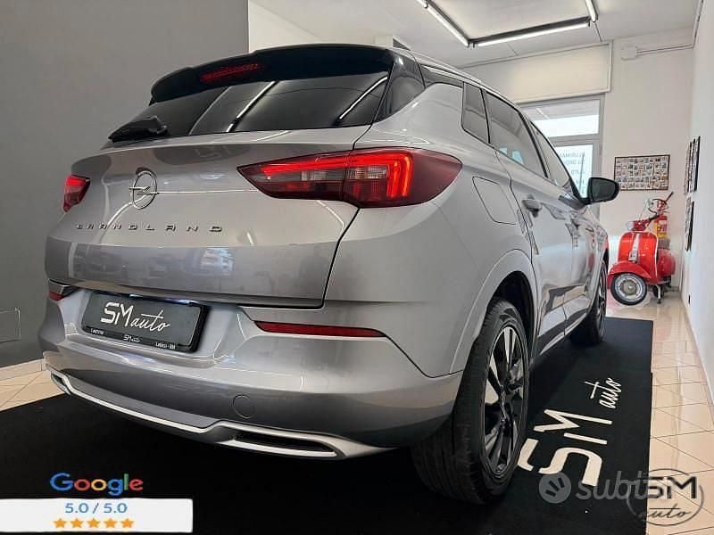Usata Opel Grandland X Business Elegance 131 CV (96 kW) 2022 Nero SUV