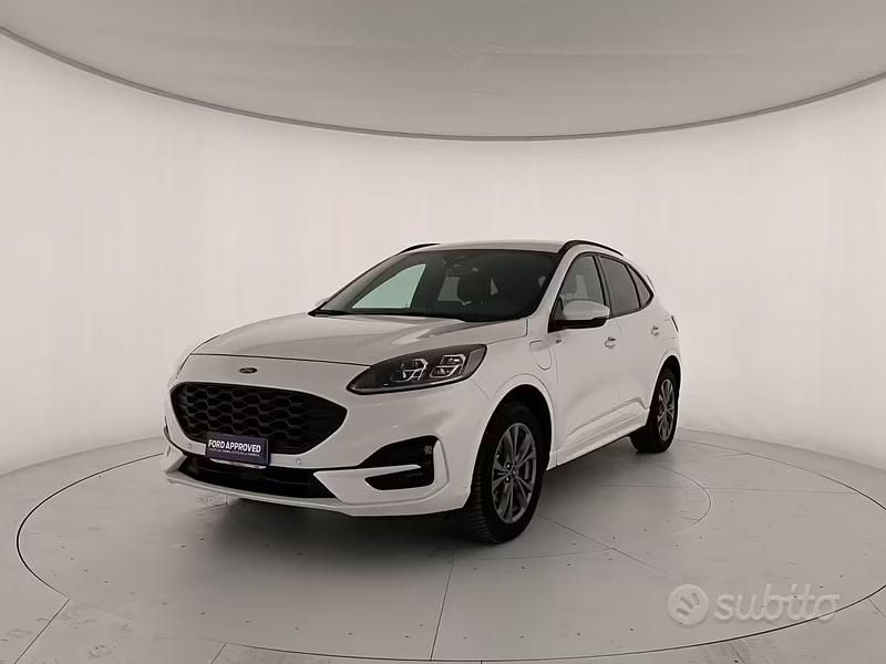 Usata Ford Kuga ST-Line 225 CV (165 kW) 2022 Bianco SUV