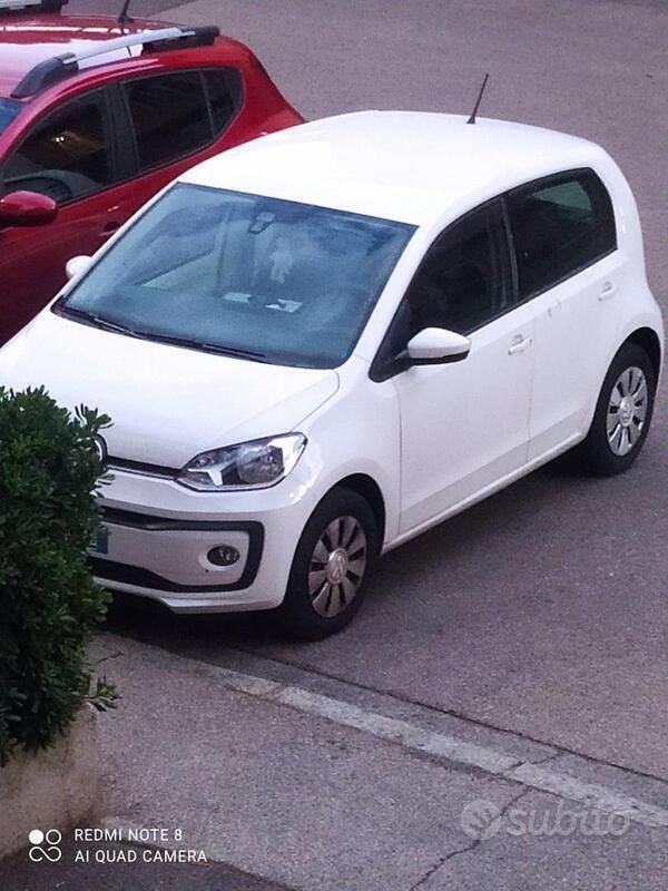 Usata VW up! Move 68 CV (50 kW) 2019 Bianco Utilitaria