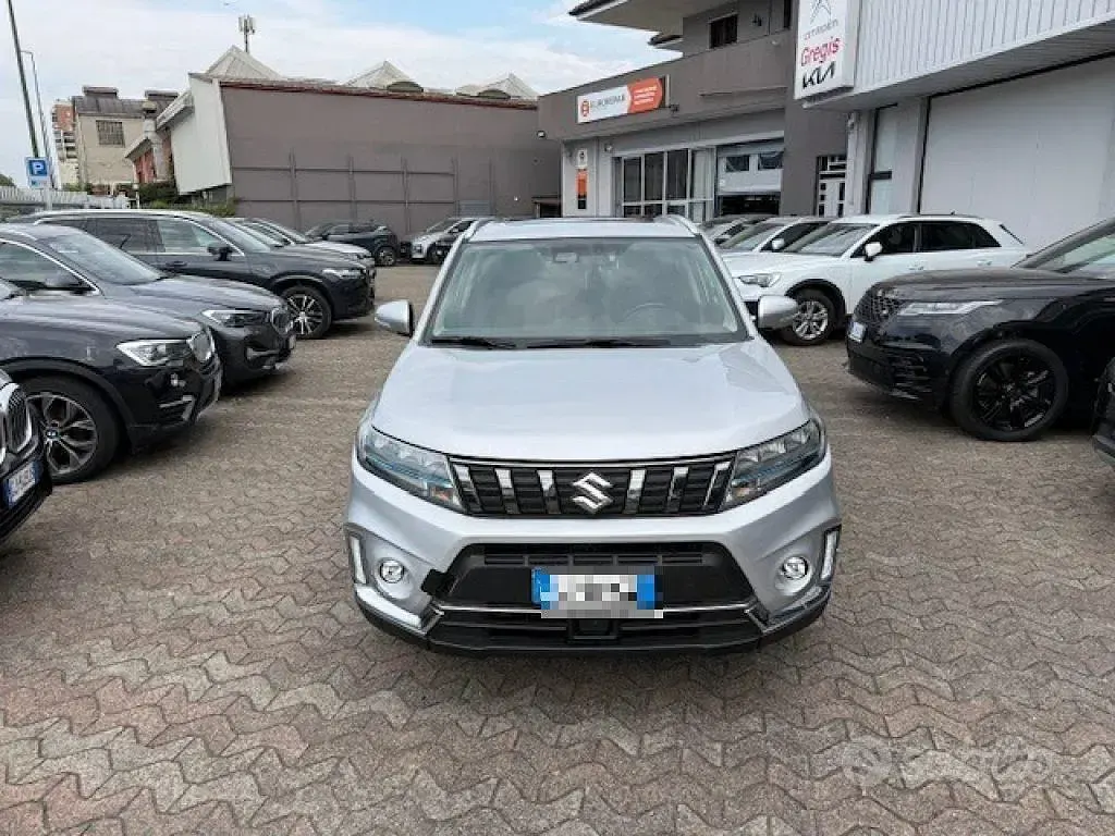 Usata Suzuki Vitara 102 CV (75 kW) 2022 Grigio SUV