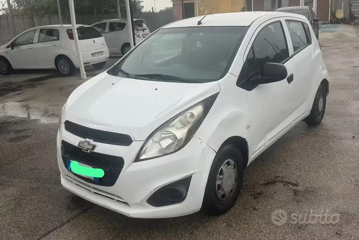 Usata Chevrolet Spark 68 CV (50 kW) 2014 Bianco Utilitaria