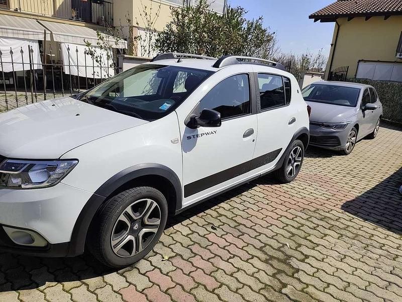 Usata Dacia Sandero Anniversary 101 CV (74 kW) 2020 Berlina