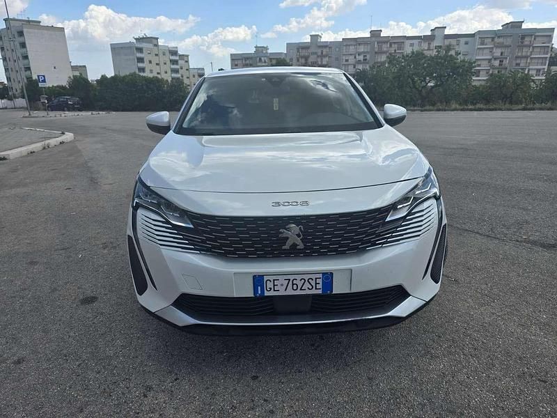 Usata Peugeot 3008 Business-Line 131 CV (96 kW) 2021 Bianco SUV