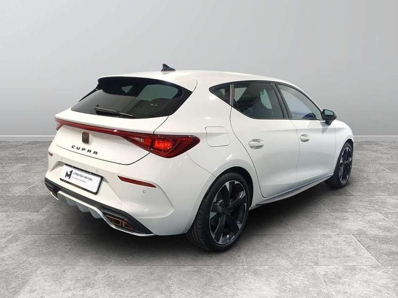 Usata Cupra Leon 204 CV (150 kW) 2023 Bianco Berlina