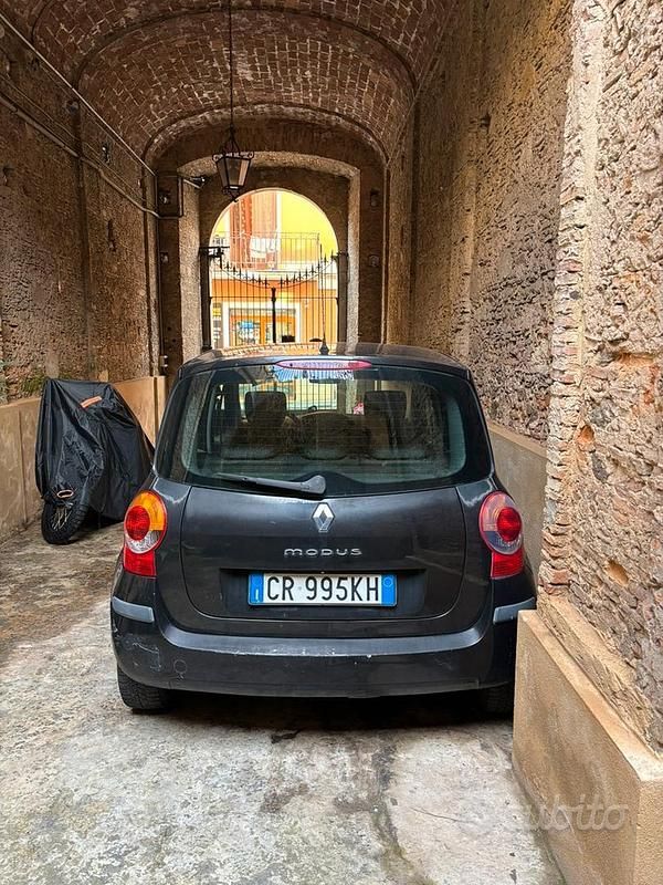 Usata Renault Modus 65 CV (47 kW) 2005 Monovolume