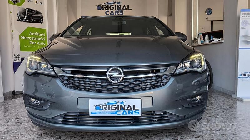 Begagnad Opel Astra Innovation 136 HK (100 kW) 2019 Grå Sedan